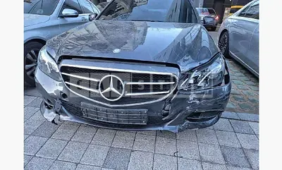 Photo 1 of 11: 2015 Mercedes-Benz E220 BlueTec — Korean insurance auction