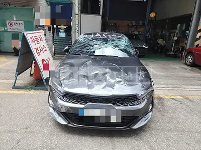 Photo 1 of 111: 2023 Kia K5, VIN KNAG341ABPA240352 — Korean insurance auction