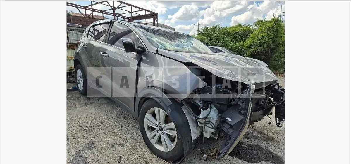 Photo 2 of 5: 2017 Kia Sportage — Korean insurance auction