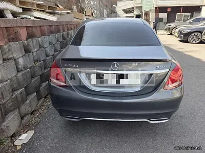 Photo 1 of 29: 2017 Mercedes-Benz C220 d 4Matic — Korean insurance auction