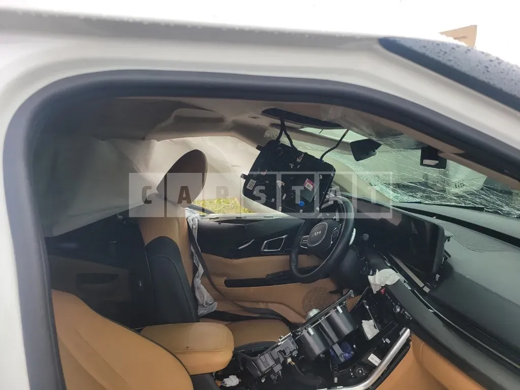 Photo 2 of 10: 2023 Kia Carnival Limousine, VIN KNANE813BPS277172 — Korean insurance auction