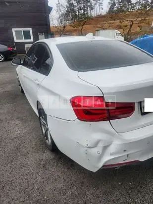 Photo 2 of 12: 2018 BMW 320d MSport Package WLTP — Korean insurance auction