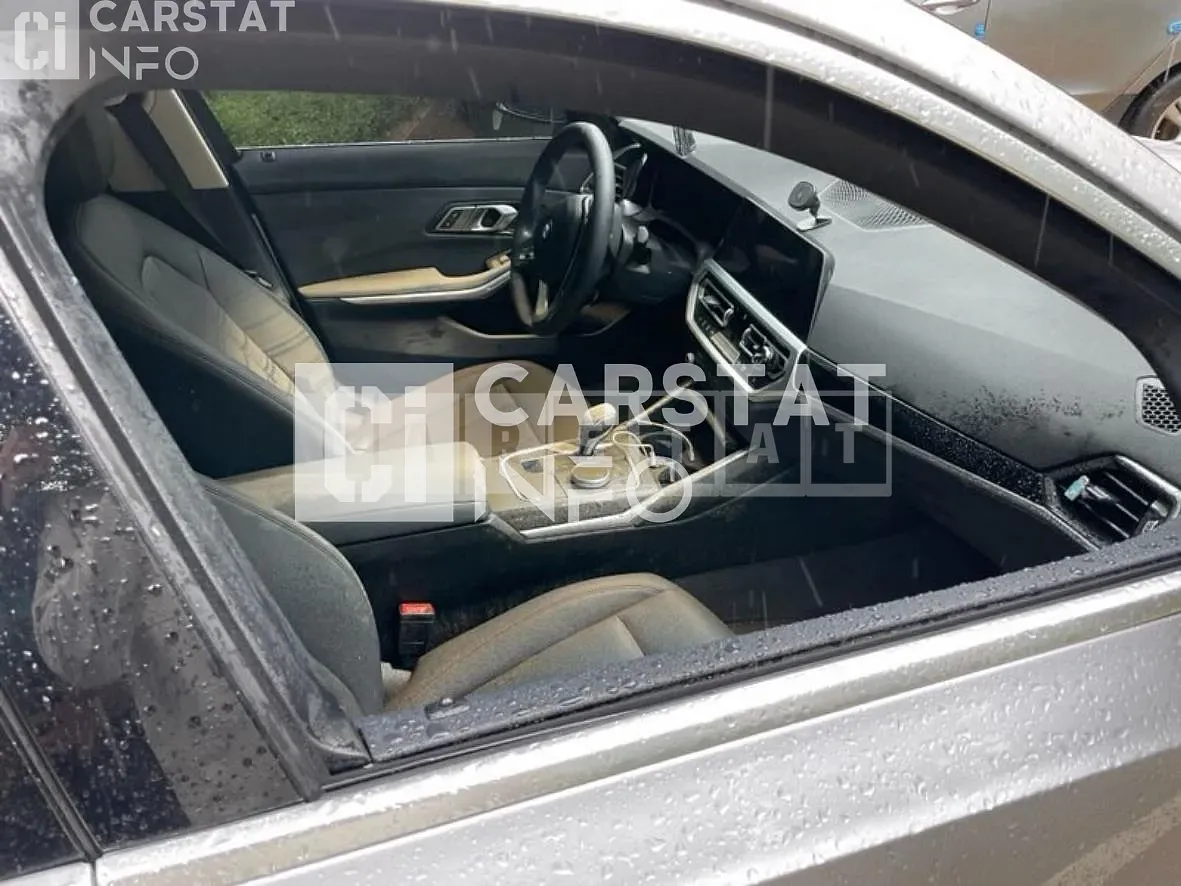 Photo 2 of 10: 2019 BMW 320d, VIN WBA5V5106KAJ57531 — Korean insurance auction