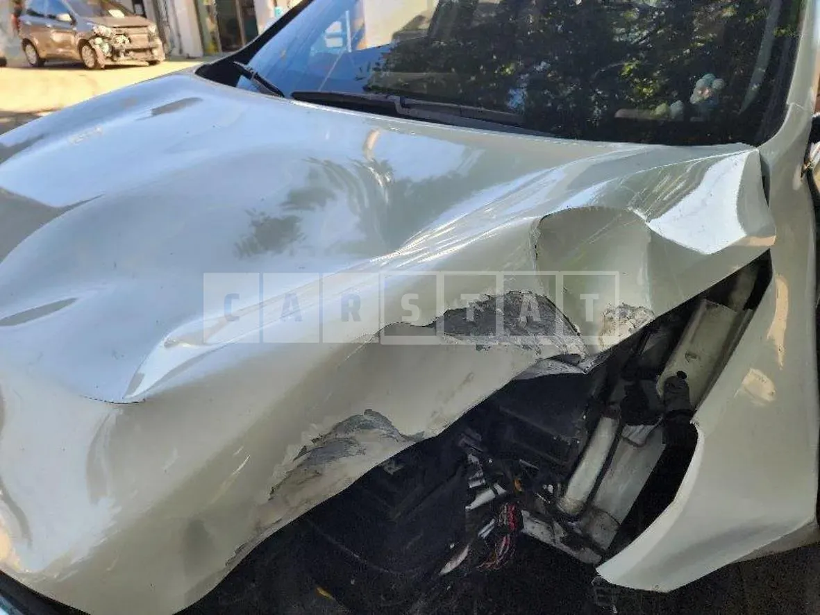 Photo 2 of 16: 2016 Kia Sorento — Korean insurance auction