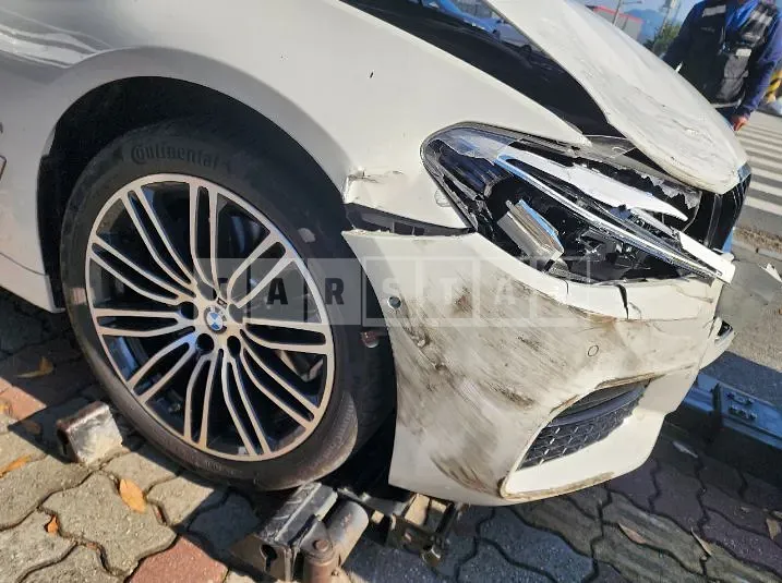 Photo 2 of 14: 2020 BMW 530e iPerformance M Sport, VIN WBAJS9107LCE70160 — Korean insurance auction