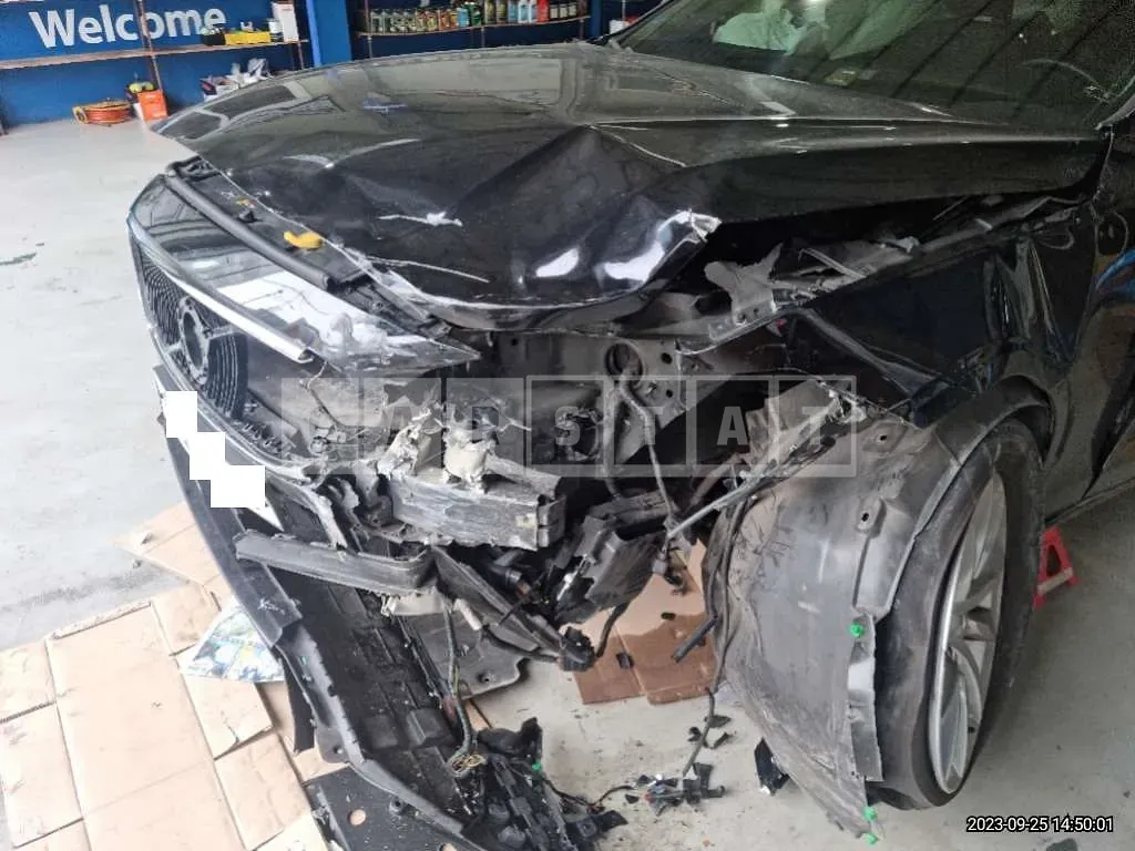 Photo 2 of 20: 2017 Volvo S90 T5, VIN YV1PS102DH1012628 — Korean insurance auction