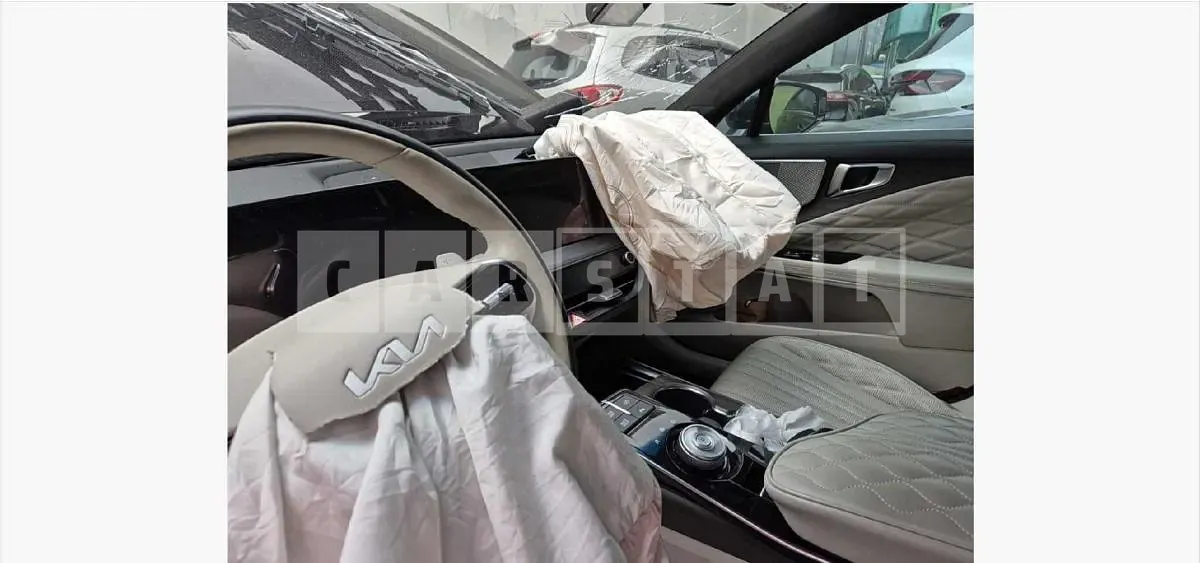 Photo 2 of 20: 2022 Kia K8 1.6 Hybrid — Korean insurance auction