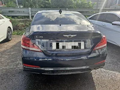 Photo 1 of 4: 2017 Genesis Acupuncture Nessis G70 2.0T — Korean insurance auction