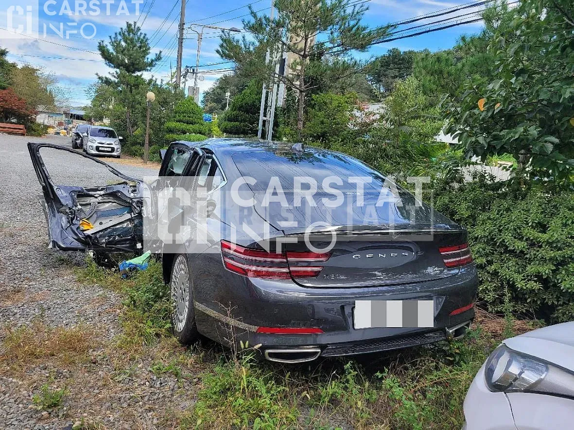Photo 2 of 12: 2020 Genesis G80 2.5T — Korean insurance auction