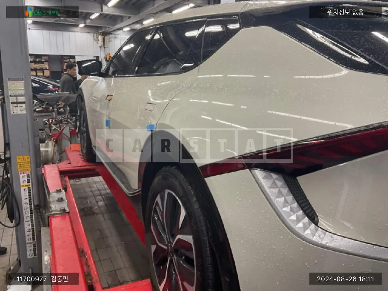 Photo 2 of 27: 2021 Kia EV6, VIN KNAC381AFNA010560 — Korean insurance auction
