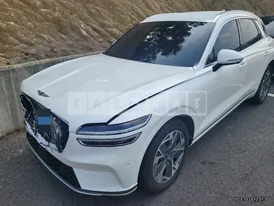 Photo 1 of 31: 2022 Genesis GV70 — Korean insurance auction