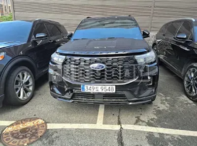 2025 FORD Explorer 2.3L AWD