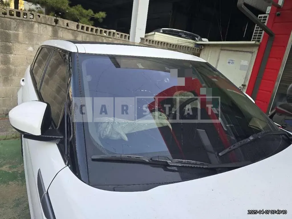 Photo 2 of 24: 2015 Land Rover Range Rover Evoque 2.0d — Korean insurance auction
