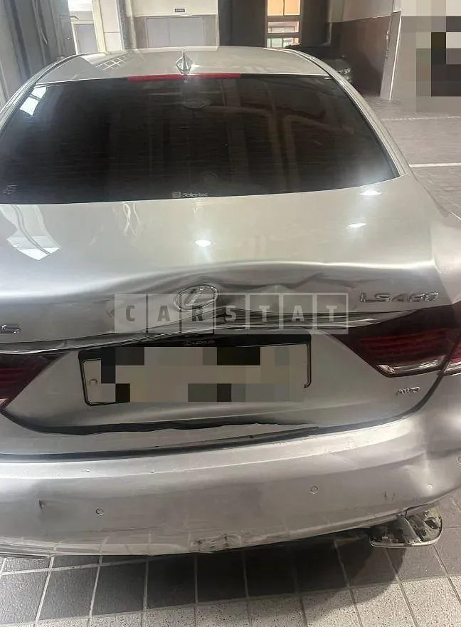 Photo 2 of 21: 2016 Lexus LS460 4WD — Korean insurance auction