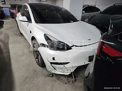 Photo 1 of 6: 2021 Tesla Model 3 Long Range, VIN 5YJ3E1EB0MF952325 — Korean insurance auction