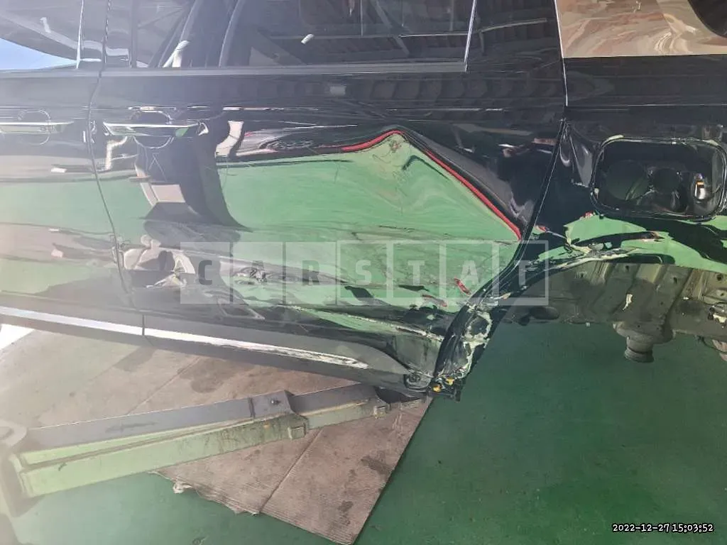 Photo 2 of 50: 2021 Kia Carnival, VIN KNANC81BBMS077799 — Korean insurance auction
