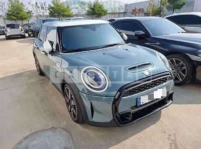 Photo 1 of 15: 2023 MINI Cooper S — Korean insurance auction