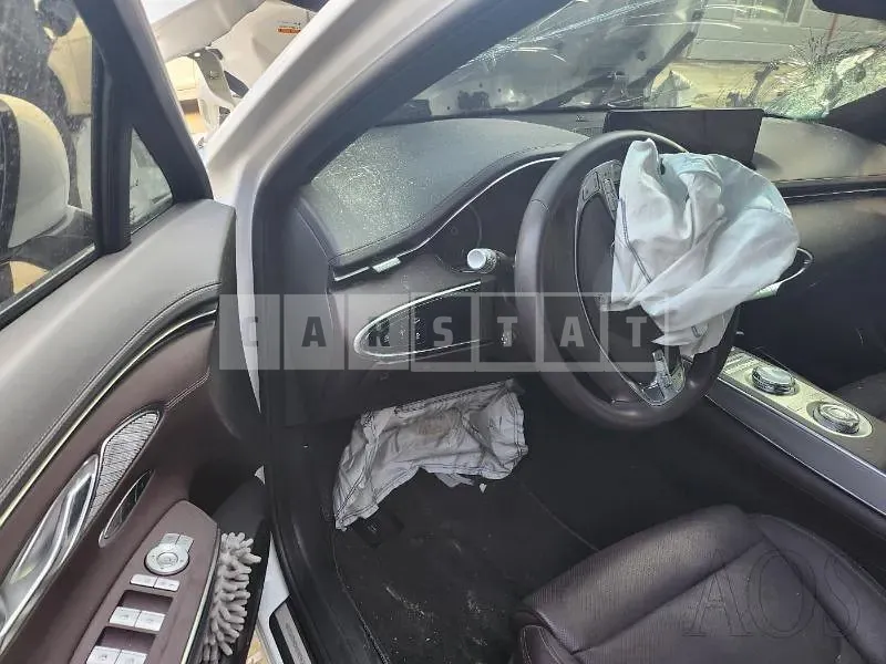 Photo 2 of 16: 2021 Genesis GV70 2.5T — Korean insurance auction