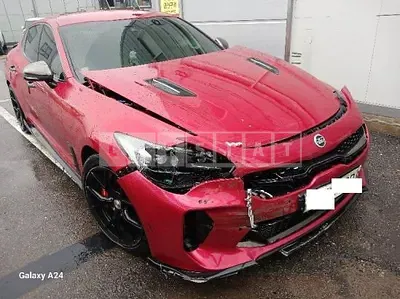 Photo 1 of 10: 2019 Kia Stinger — Korean insurance auction