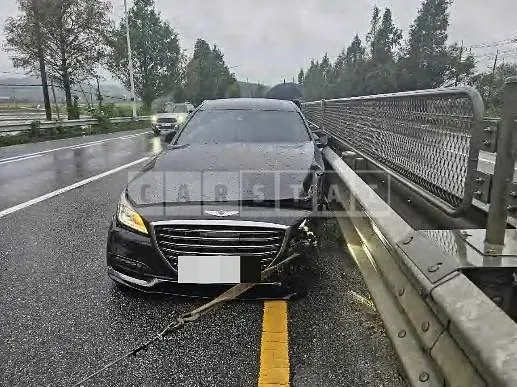 Photo 2 of 11: 2019 Genesis G80 — Korean insurance auction
