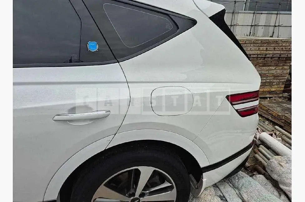 Photo 2 of 15: 2021 Genesis GV80 4WD — Korean insurance auction