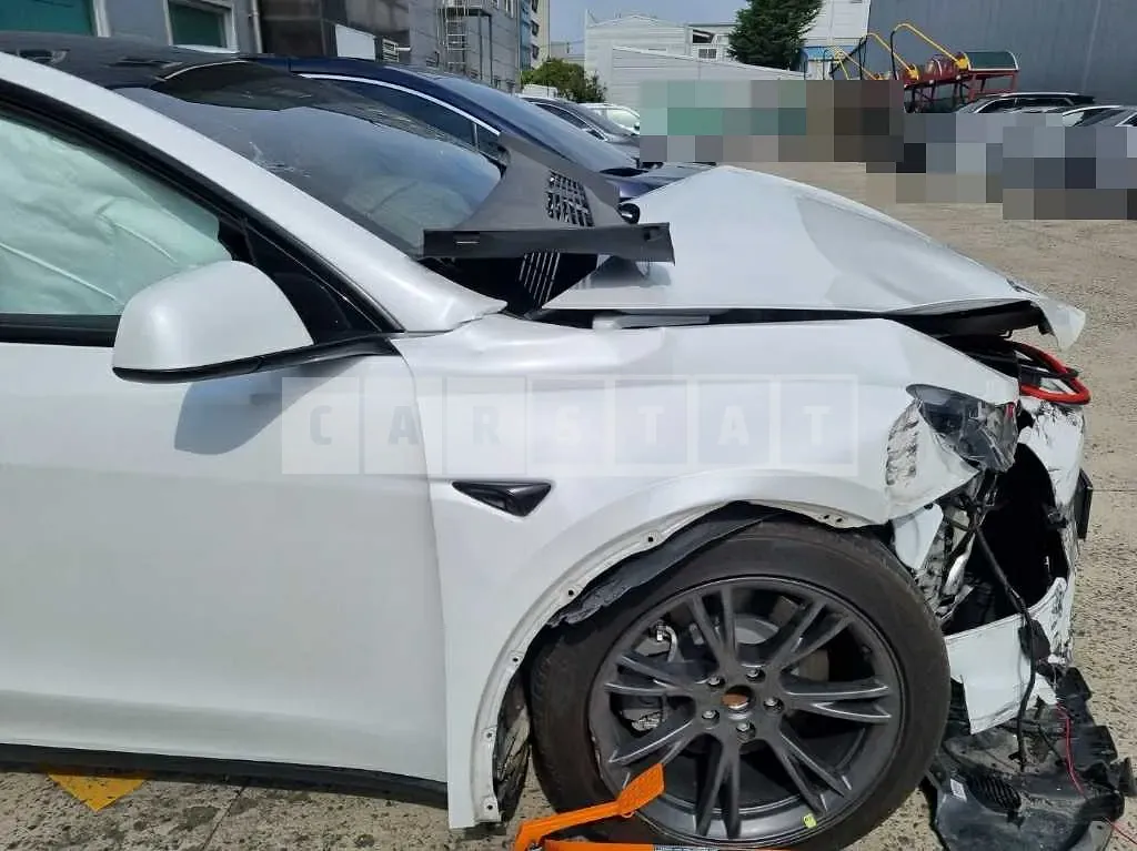 Photo 2 of 69: 2025 Tesla Model Y RWD — Korean insurance auction