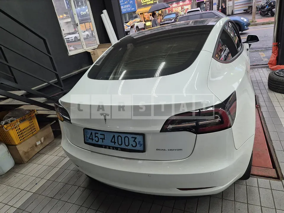 Photo 2 of 10: 2021 Tesla Model 3 AWD Long Range, VIN 5YJ3E1EB8MF010698 — Korean insurance auction