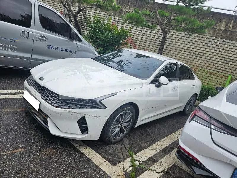 Photo 2 of 36: 2021 Kia K5 Hybrid, VIN KNAG541JBMA013217 — Korean insurance auction