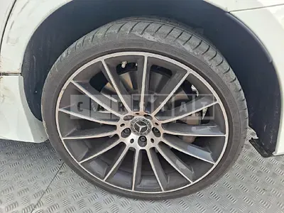 Photo 1 of 2: 2021 Mercedes-Benz (parts) CLS450 4Matic Wheels — Korean insurance auction