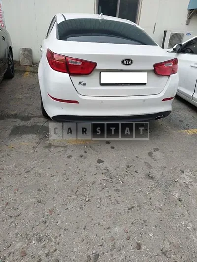 Photo 1 of 9: 2015 Kia K5, VIN KNAGL419BFA580604 — Korean insurance auction