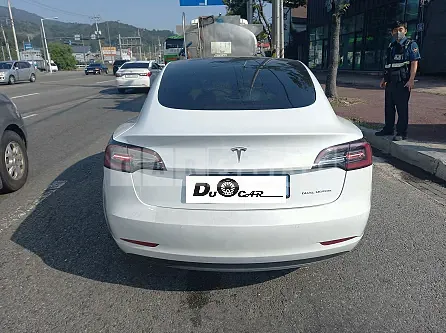 Photo 2 of 18: 2022 Tesla Model 3 Long Range, VIN 5YJ3E1EB1NF150528 — Korean insurance auction