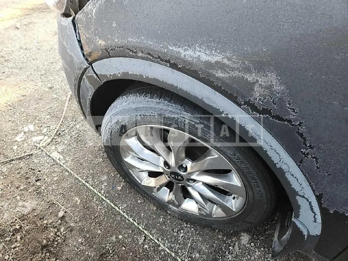 Photo 2 of 14: 2018 Kia Sorento, VIN KNAPK81ABKA488627 — Korean insurance auction