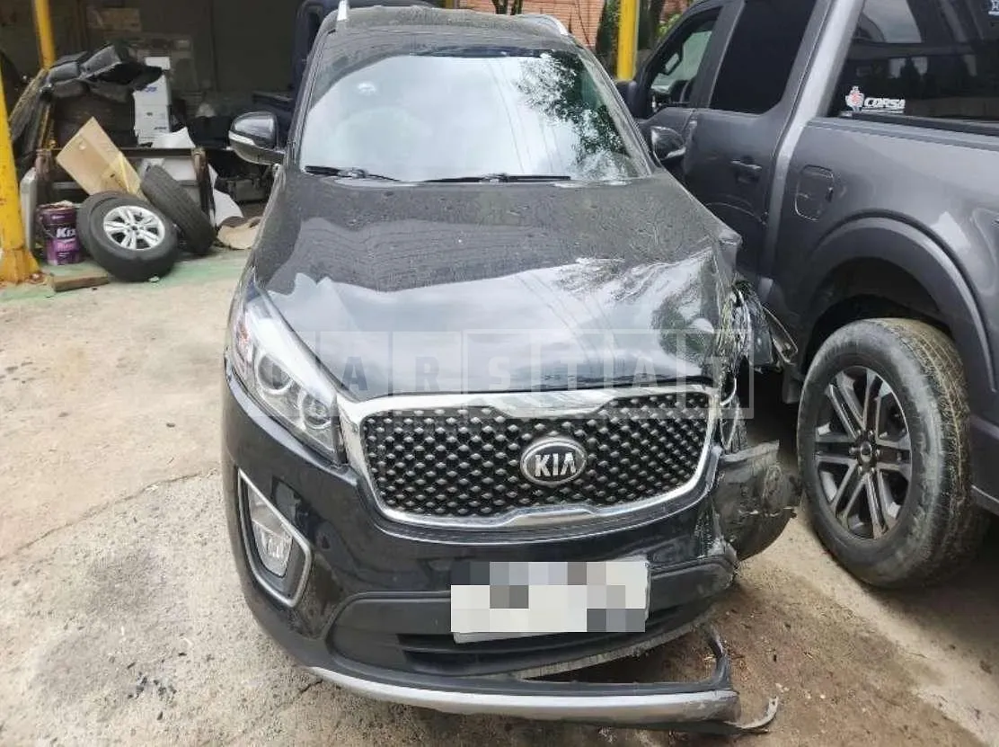 Photo 2 of 11: 2015 Kia Sorento — Korean insurance auction