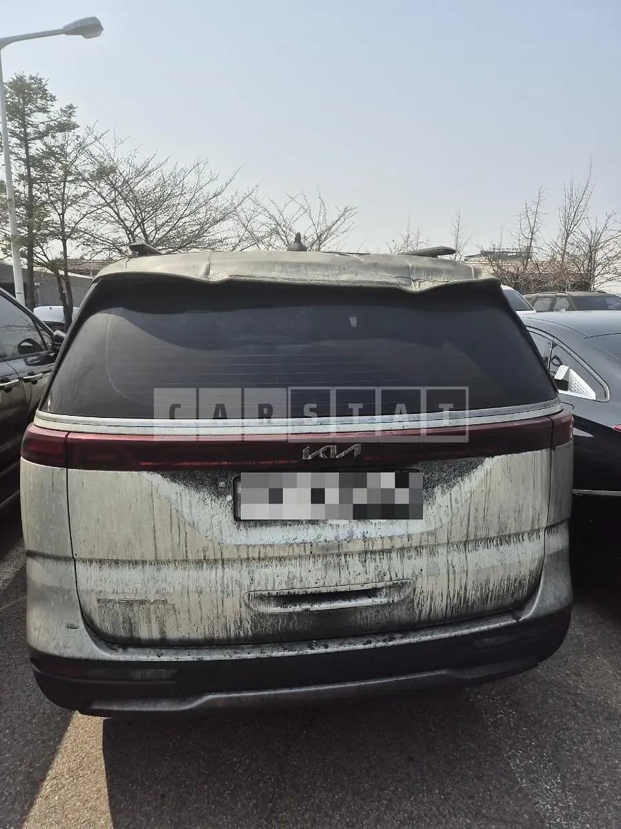 Photo 2 of 8: 2022 Kia Carnivals — Korean insurance auction