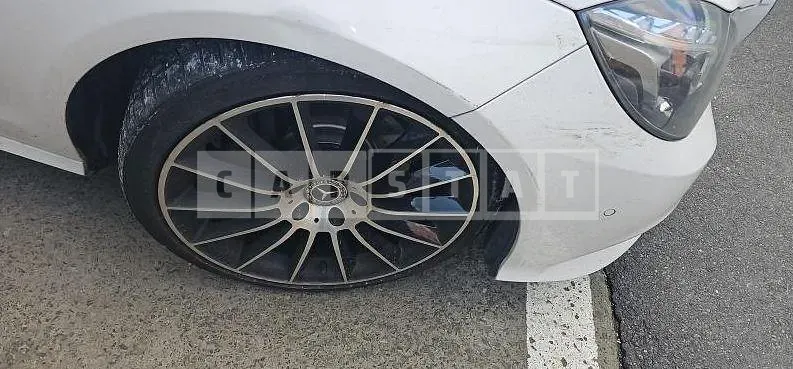 Photo 2 of 15: 2016 Mercedes-Benz E220 BlueTec — Korean insurance auction