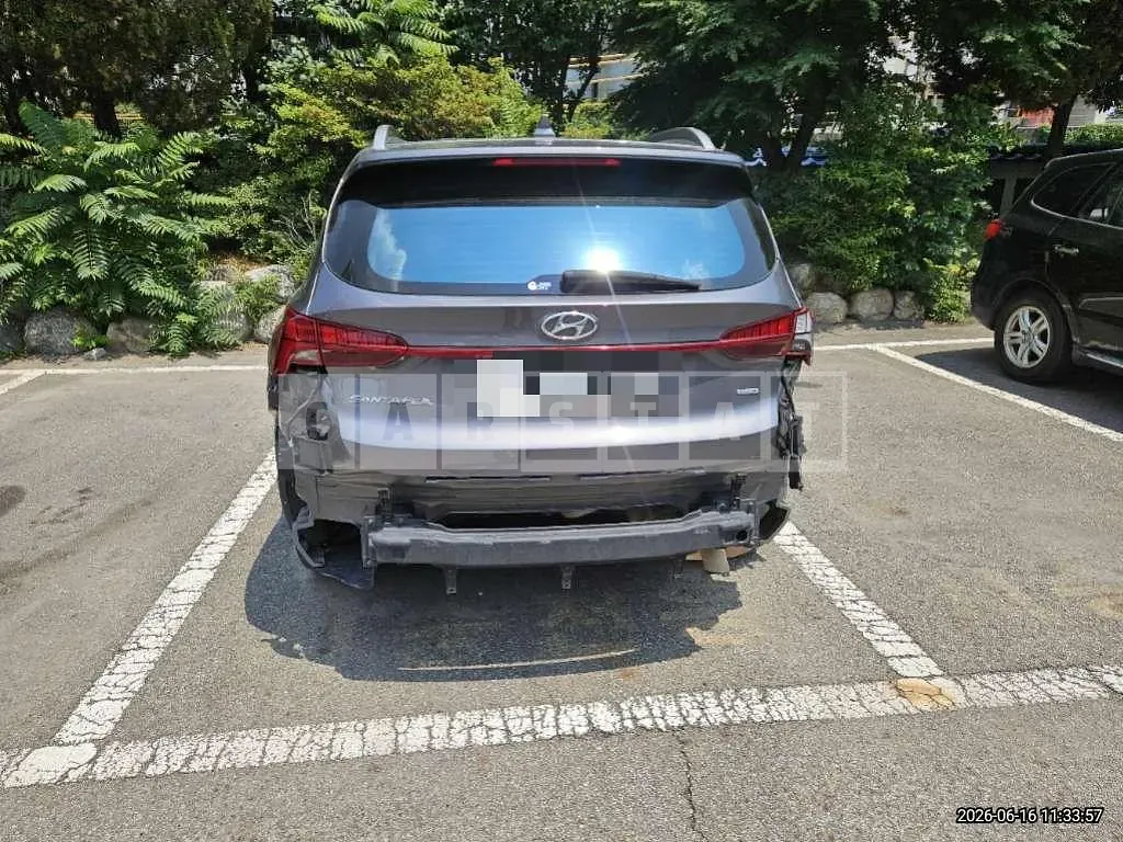 Photo 2 of 5: 2021 Hyundai Santa Fe TM Gasoline — Korean insurance auction