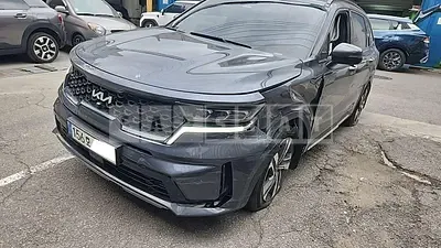 Photo 1 of 33: 2021 Kia Sorento Hybrid, VIN KNARL81GDNA075848 — Korean insurance auction