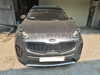 Photo 1 of 12: 2016 Kia Sportage — Korean insurance auction