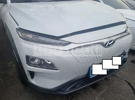 Photo 2 of 21: 2019 Hyundai Kona Electric, VIN KMHK281GFKU009146 — Korean insurance auction