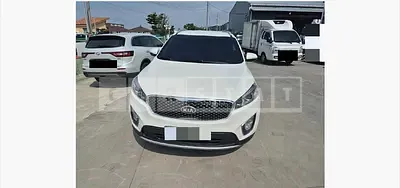 Photo 1 of 13: 2017 Kia Sorento 4WD — Korean insurance auction