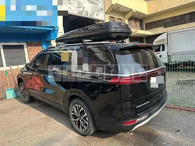 Photo 1 of 15: 2021 Kia Carnivals — Korean insurance auction