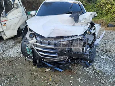 Photo 1 of 6: 2017 Hyundai Tucson, VIN KMHJ281ABHU273733 — Korean insurance auction