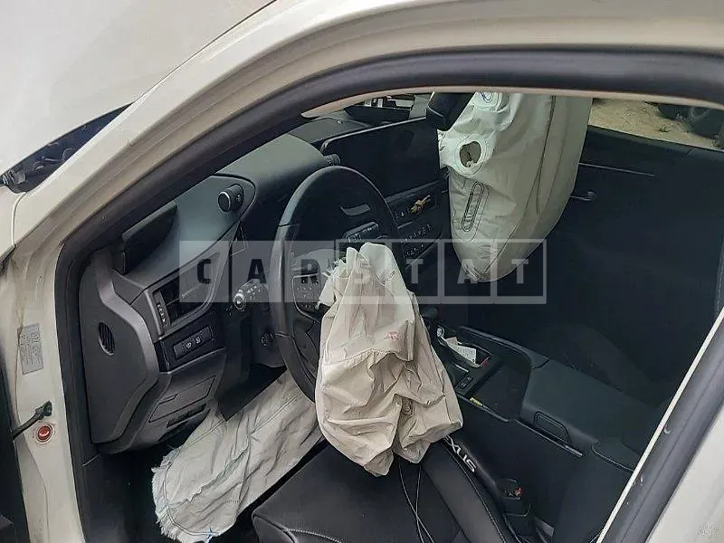 Photo 2 of 30: 2023 Lexus ES300h — Korean insurance auction