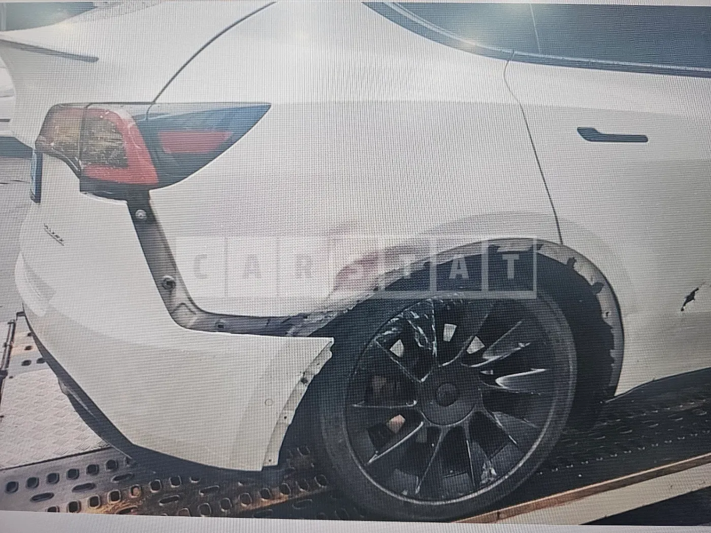 Photo 2 of 4: 2021 Tesla Model Y LongRange — Korean insurance auction
