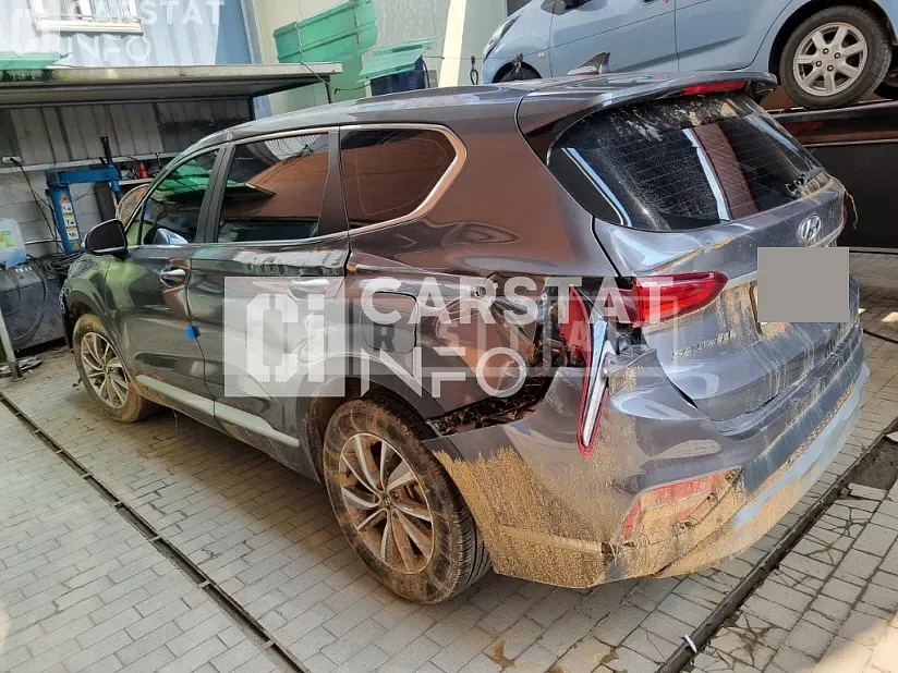 Photo 2 of 7: 2020 Hyundai Santa Fe, VIN KMHS281ABLU284597 — Korean insurance auction