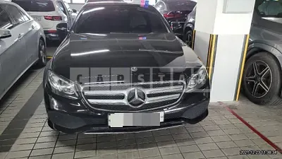 Photo 1 of 29: 2017 Mercedes-Benz E300, VIN WDDZF4JBXHA240715 — Korean insurance auction