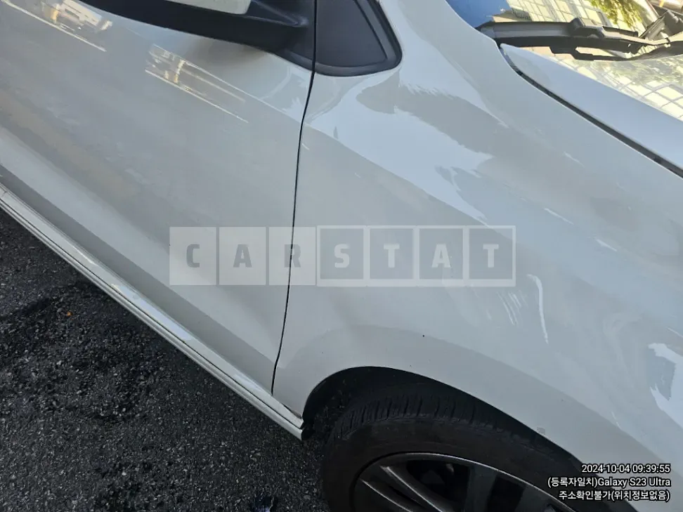 Photo 2 of 19: 2015 Volkswagen Polo 5 FL 1.4 TDI BMT — Korean insurance auction