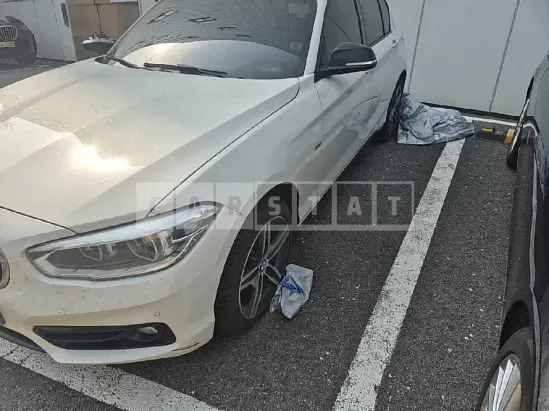 Photo 2 of 26: 2017 BMW 118d — Korean insurance auction
