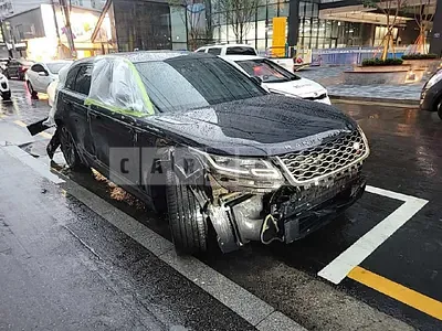 Photo 1 of 22: 2018 Land Rover Range Rover Bella D300, VIN SALYA2BKXJA774562 — Korean insurance auction