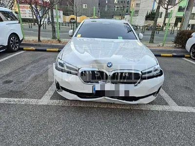 Photo 1 of 24: 2022 BMW 530i — Korean insurance auction